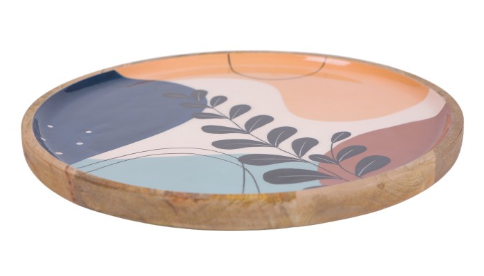 NFE02026_0x400-10 Round Wooden Platter With Leaf Pattern 40Cmx40Cmx3Cm - Image 1
